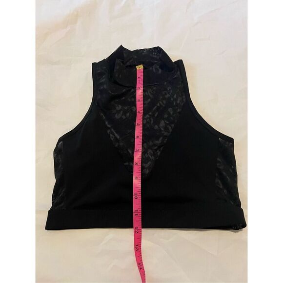 Victoria's Secret black intimate sports bra with leopard mesh details and open b - Picture 5 of 5